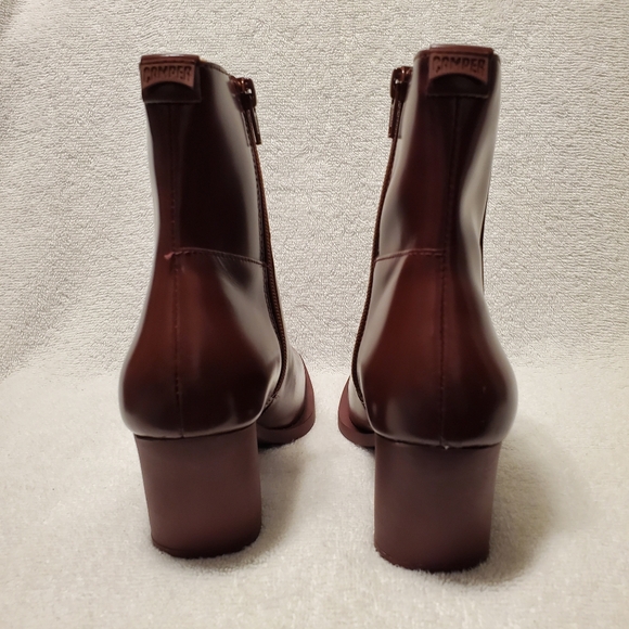 CAMPER KAROLE LEATHER ZIP BOOTIE - Picture 5 of 9